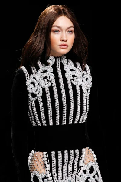 Look 63